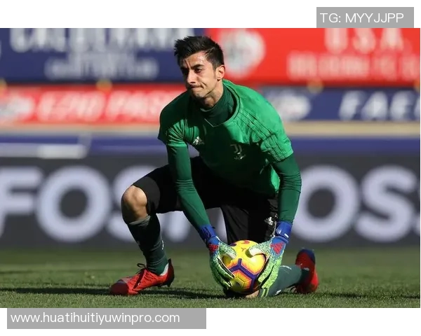 意媒称尤文四名球员合同明夏到期或释放3190万欧薪资空间 意媒称尤文四名球员合同明夏到期或释放3190万欧薪资空间