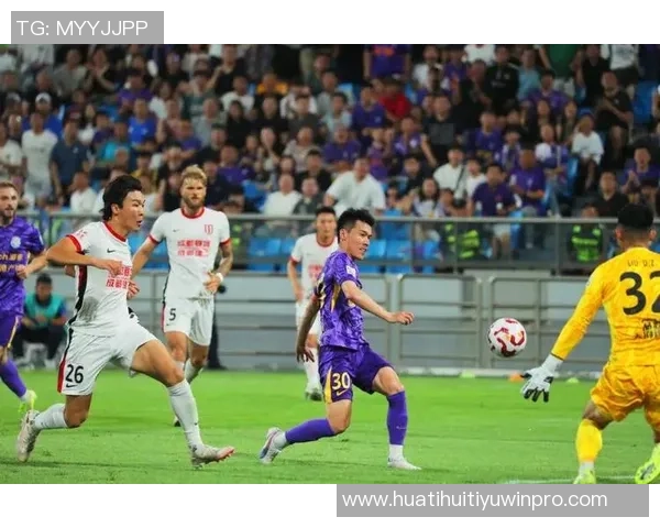 蓉城足球面临体系重建新教练如何应对三中卫挑战